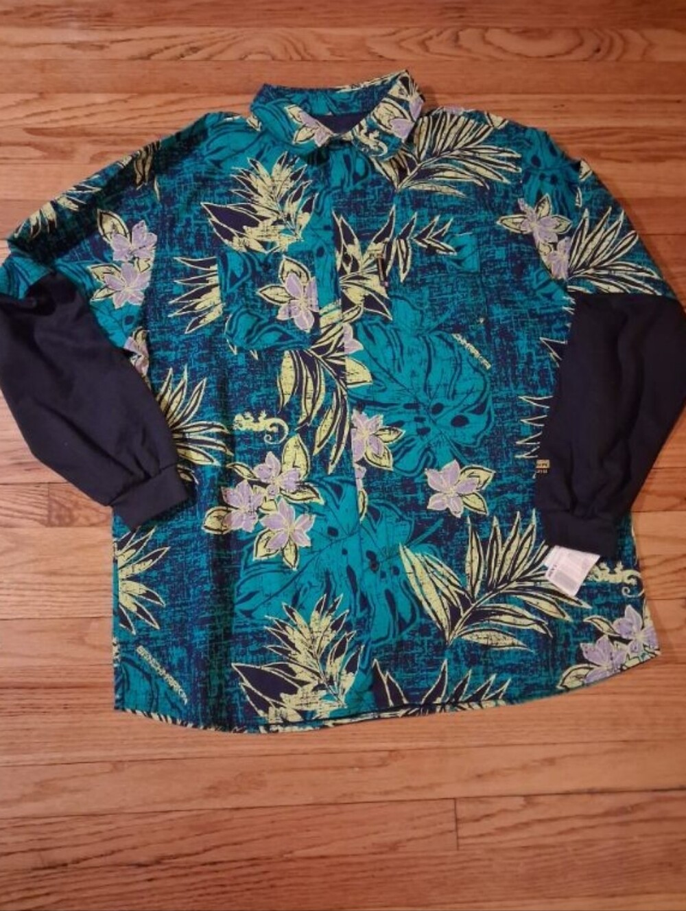 Benchmark Hawaii Shirt For Men